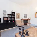 Vatican Comfortable Sunny Apartment